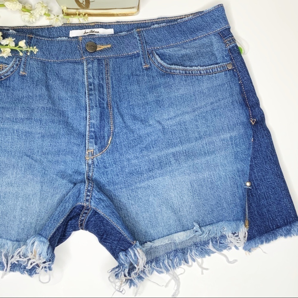 𝅺sam EDELMAN The Bootie High Rise Short. Size 6 - Picture 5 of 9
